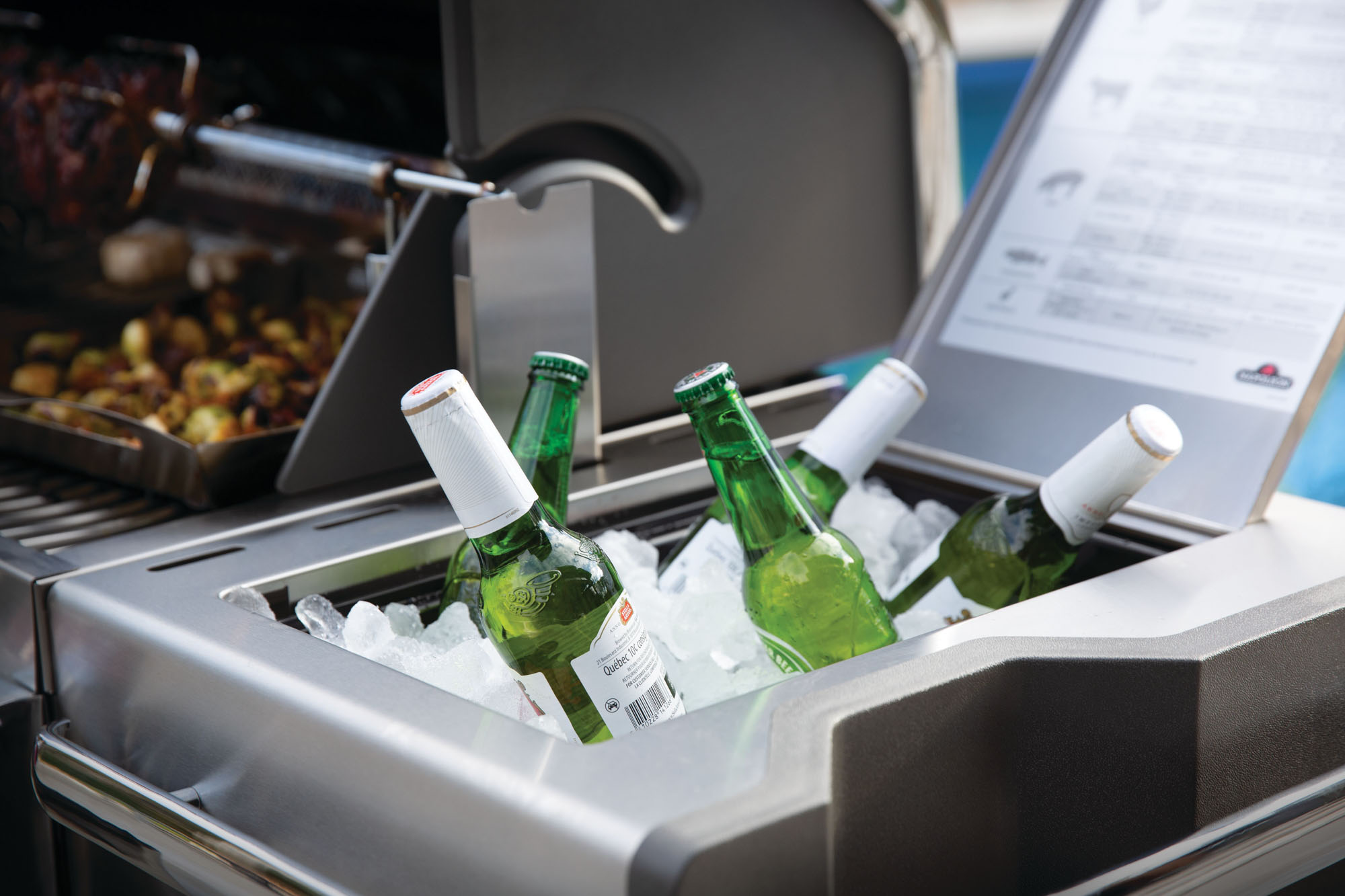 Napoleon Prestige PRO™ 665 RSIB Gas Grill with Infrared Side & Rear Burners Features - Ice Bucket with Beer