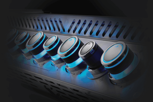 Napoleon Prestige PRO™ RSIB Gas Grill Series Features - RGB Spectrum NIGHT LIGHT™ Knobs with SAFETYGLOW™