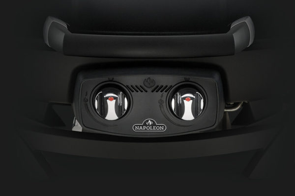 Napoleon TravelQ™ PRO Series Portable Gas Grill Features - Ergonomic Control Knobs