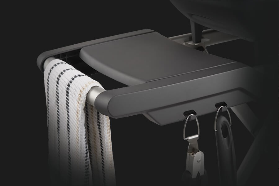 Napoleon TravelQ™ PRO Series Portable Gas Grill Features - Functional Side Shelves
