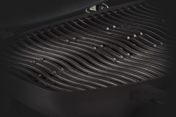 Napoleon TravelQ™ Series Portable Gas Grill Features - Porcelainized Cast Iron WAVE™ Cooking Grids