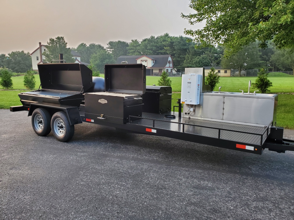 Meadow Creek TS250 Custom Trailer With 4-Bowl Stainless Steel Sink