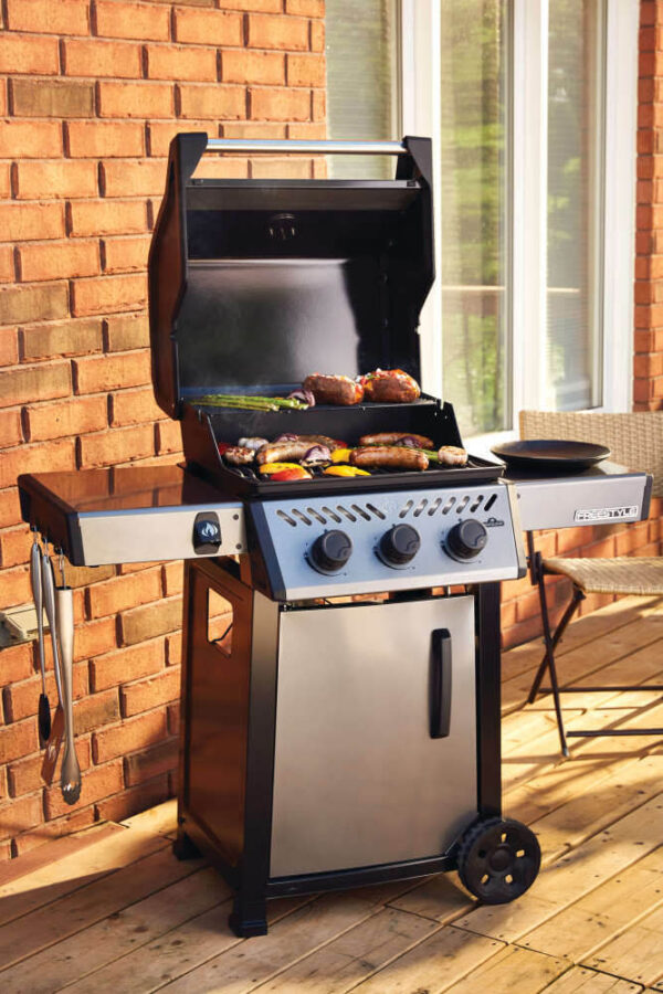 Napoleon Freestyle® 365 Gas Grill