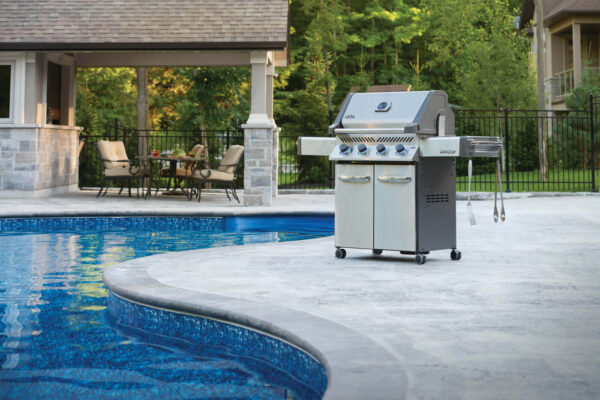 Napoleon Prestige® 500 Gas Grills – Stainless Steel