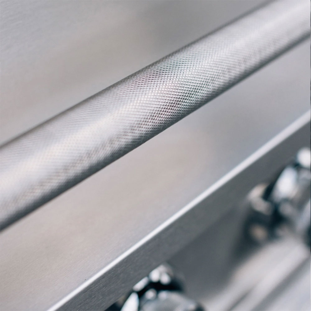 True Flame E Series Stainless Steel Gas Grill Feature - Knurled Heat Resistant Handle